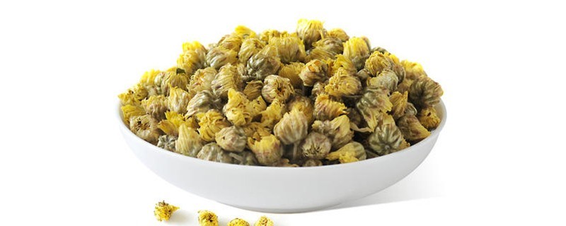 菊花泡水喝的9大禁忌
