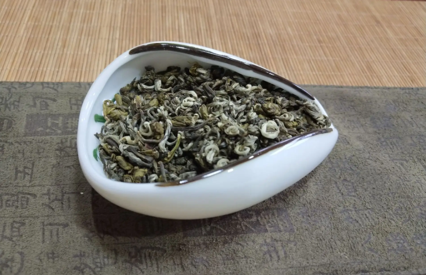 花茶属于红茶还是绿茶