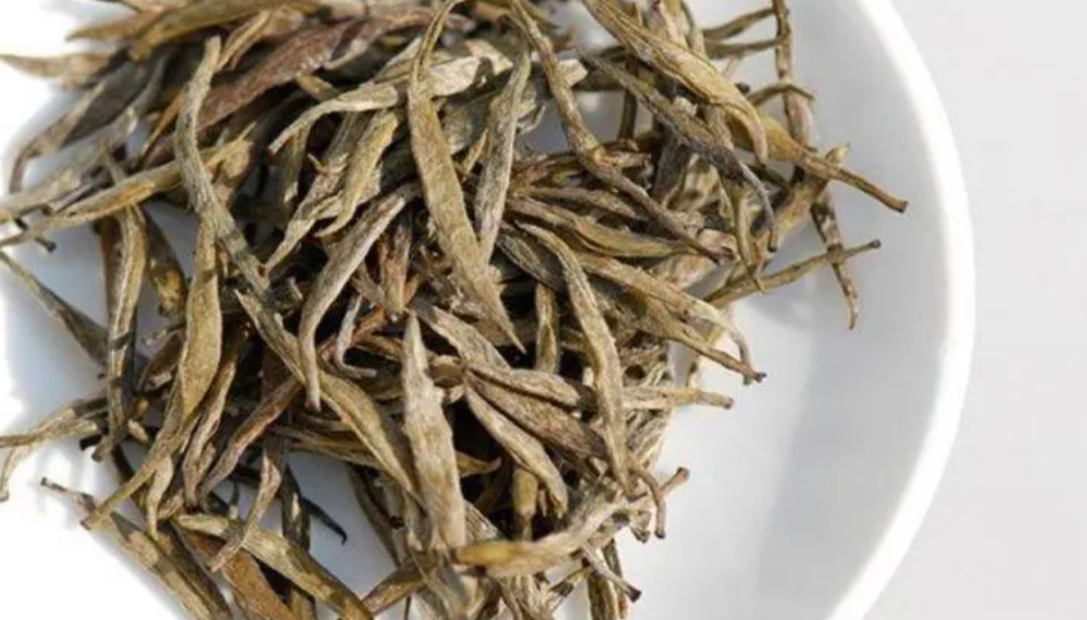 黄茶茶汤的颜色以及口感滋味介绍