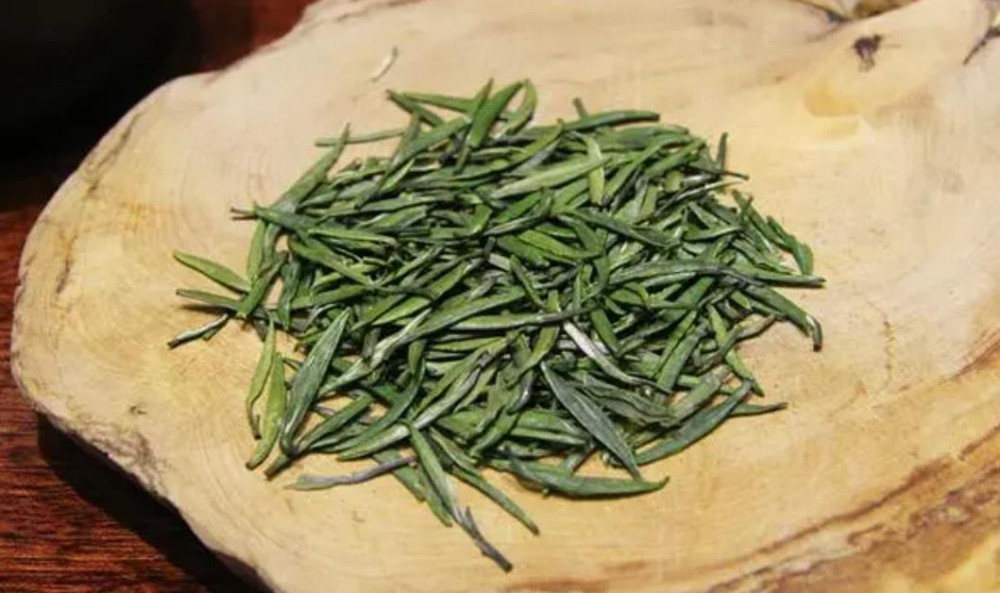 雀舌有腥味或青草味是怎么回事