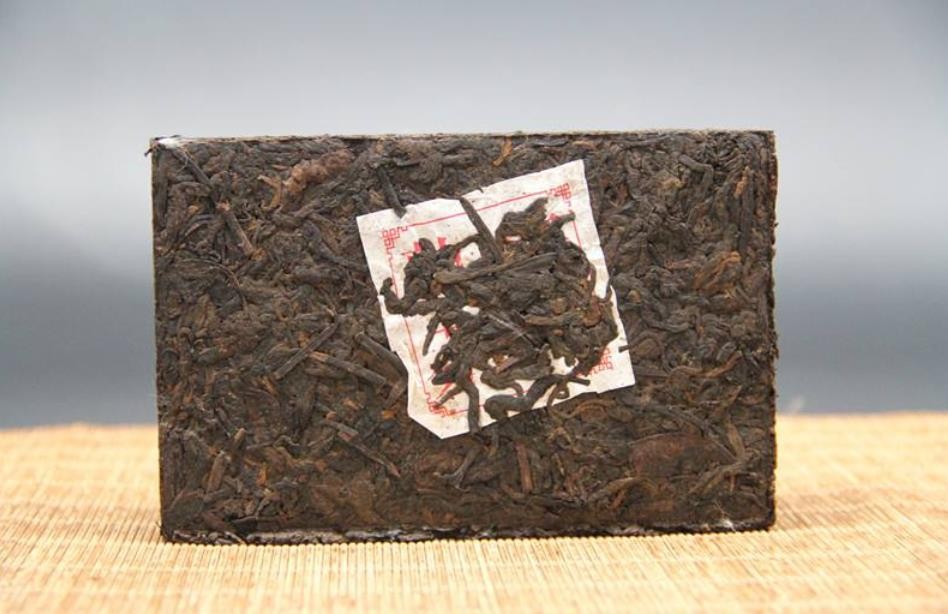 砖茶与饼茶的区别