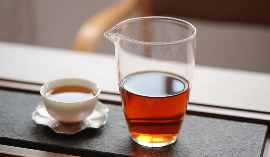 在家宅着的日子里,喝茶这件事你可以考虑一下