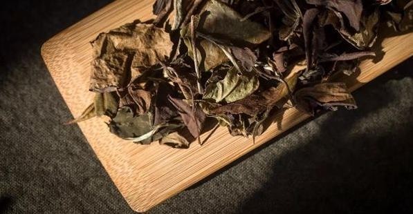 白茶喝了有点涩是什么原因