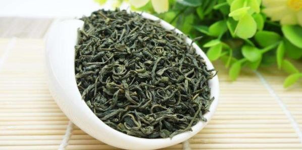 根据杀青和干燥方式不同,绿茶可以分为哪几类?