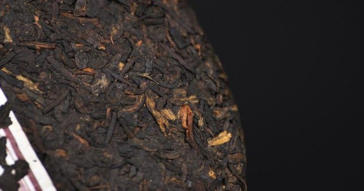 怎么鉴别黑茶茶叶的好坏?