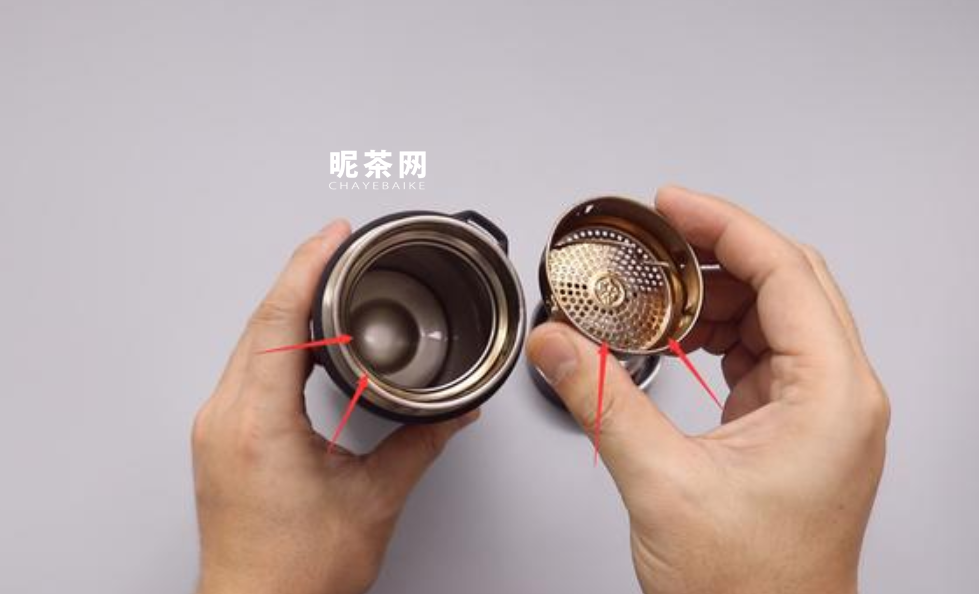 如何清洗不锈钢茶杯里面的茶渍